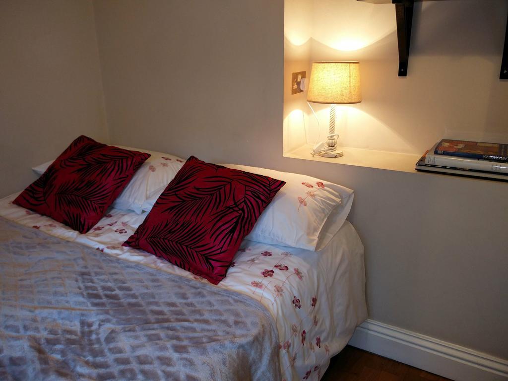 Hammersmith Apartment Brentford Eksteriør billede